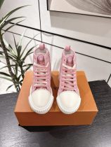 ルイヴィトン靴 LOUIS VUITTON 2025新作 カジュアルシューズ