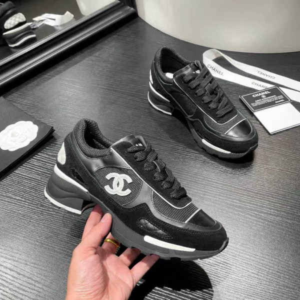 シャネル靴 CHANEL 2025新作 スニーカー