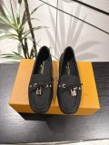 ルイヴィトン靴 LOUIS VUITTON 2025新作 ローファー