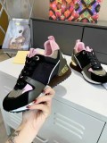 ルイヴィトン靴 LOUIS VUITTON 2025新作 スニーカー