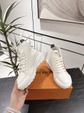 ルイヴィトン靴 LOUIS VUITTON 2025新作 カジュアルシューズ