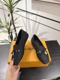 ルイヴィトン靴 LOUIS VUITTON 2025新作 ローファー