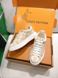 ルイヴィトン靴 LOUIS VUITTON 2025新作 スニーカー