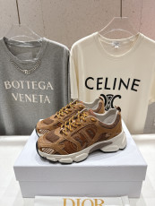 ディオール靴 DIOR 2025新作 スニーカー