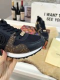 ルイヴィトン靴 LOUIS VUITTON 2025新作 スニーカー