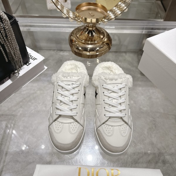 ディオール靴 DIOR 2025新作 スニーカー