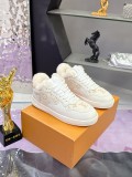ルイヴィトン靴 LOUIS VUITTON 2025新作 スニーカー