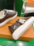 ルイヴィトン靴 LOUIS VUITTON 2025新作 スニーカー