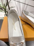 ルイヴィトン靴 LOUIS VUITTON 2025新作 ローファー