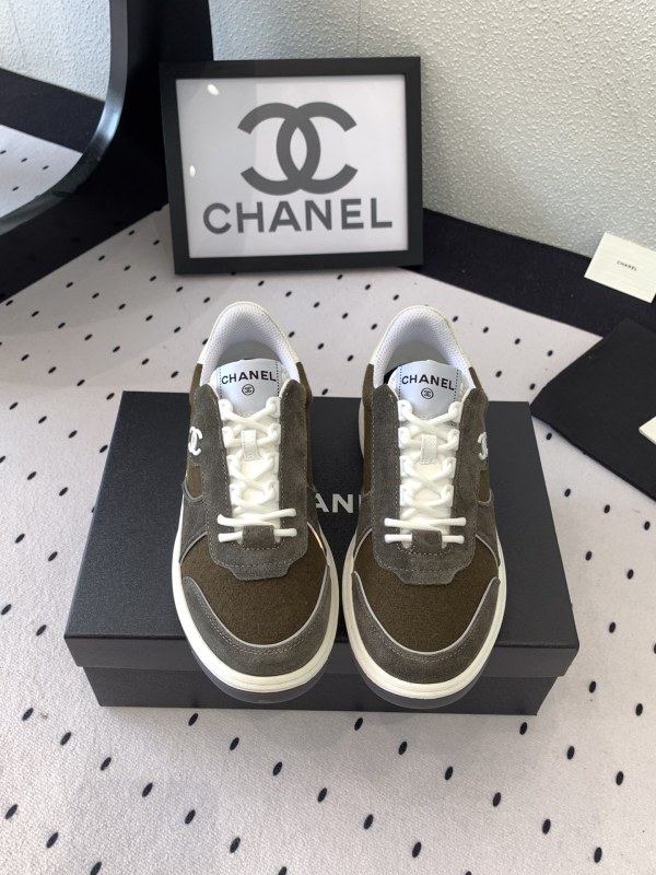 シャネル靴 CHANEL 2025新作 スニーカー