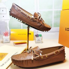 ルイヴィトン靴 LOUIS VUITTON 2025新作 豆豆靴