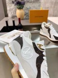 ルイヴィトン靴 LOUIS VUITTON 2025新作 スニーカー