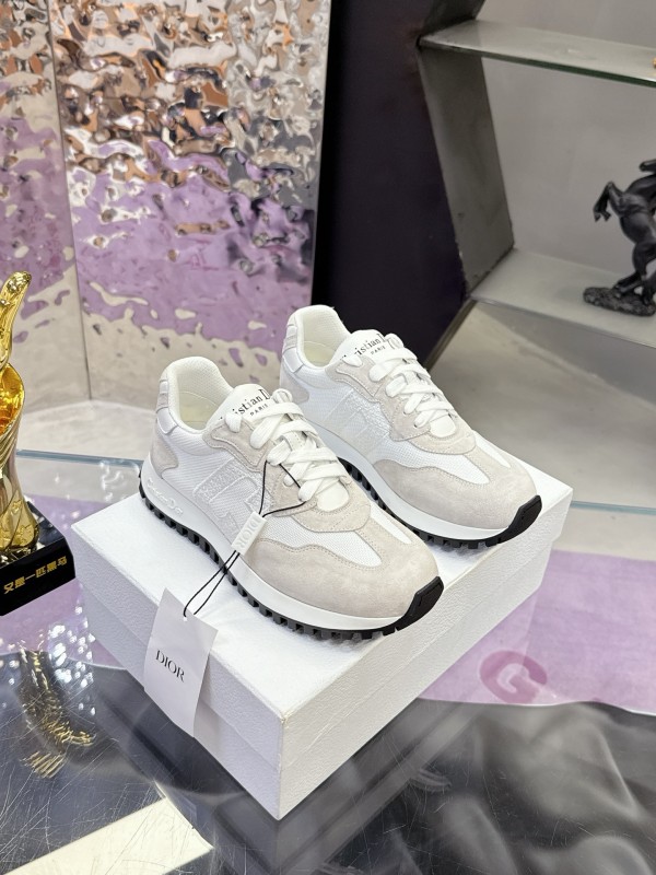 ディオール靴 DIOR 2025新作 スニーカー