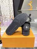 ルイヴィトン靴 LOUIS VUITTON 2025新作 スニーカー