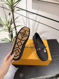 ルイヴィトン靴 LOUIS VUITTON 2025新作 ローファー