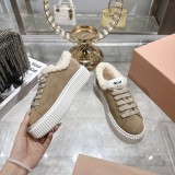 ミュウミュウ靴 Miu Miu 2025新作 カジュアルシューズ