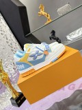 ルイヴィトン靴 LOUIS VUITTON 2025新作 スニーカー