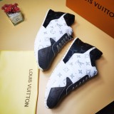 ルイヴィトン靴 LOUIS VUITTON 2025新作 スニーカー