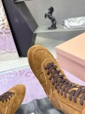 ミュウミュウ靴 Miu Miu 2025新作 ブーツ