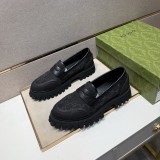 グッチ靴 GUCCI 2025新作 カジュアルシューズ