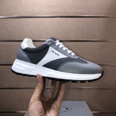 プラダ靴 PRADA 2025新作 カジュアルシューズ