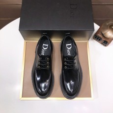 ディオール靴 DIOR 2025新作 モカシン