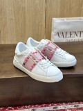 ヴァレンティノ靴 VALENTINO 2025新作 スニーカー