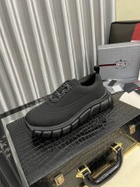 プラダ靴 PRADA 2025新作 スニーカー