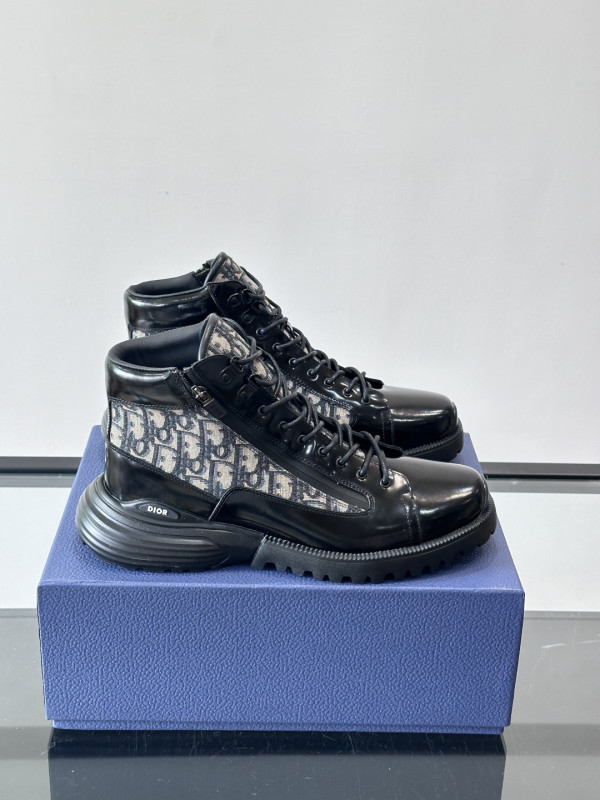 ディオール靴 DIOR 2025新作 スニーカー