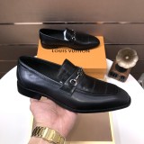 ルイヴィトン靴 LOUIS VUITTON 2025新作 モカシン