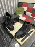 グッチ靴 GUCCI 2025新作 カジュアルシューズ