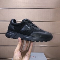 プラダ靴 PRADA 2025新作 カジュアルシューズ