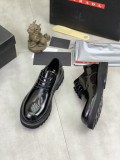 プラダ靴 PRADA 2025新作 スニーカー
