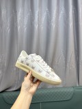 ヴァレンティノ靴 VALENTINO 2025新作 スニーカー
