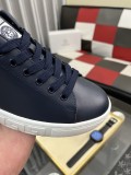 ヴァレンティノ靴 VALENTINO 2025新作 カジュアルシューズ