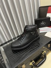 プラダ靴 PRADA 2025新作 カジュアルシューズ