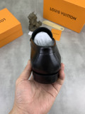 ルイヴィトン靴 LOUIS VUITTON 2025新作 モカシン