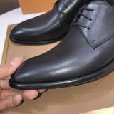 ルイヴィトン靴 LOUIS VUITTON 2025新作 モカシン