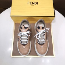 フェンディ靴 FENDI 2025新作 スニーカー