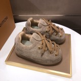ルイヴィトン靴 LOUIS VUITTON 2025新作 カジュアルシューズ