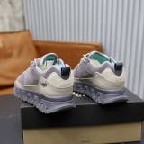 UGG靴 UGG 2025新作 スノーシューズ