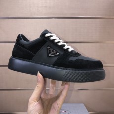 プラダ靴 PRADA 2025新作 カジュアルシューズ