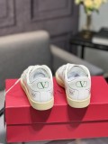 ヴァレンティノ靴 VALENTINO 2025新作 スニーカー