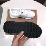 プラダ靴 PRADA 2025新作 カジュアルシューズ