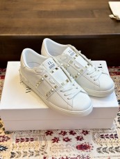 ヴァレンティノ靴 VALENTINO 2025新作 スニーカー