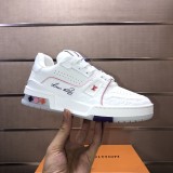 ルイヴィトン靴 LOUIS VUITTON 2025新作 スニーカー
