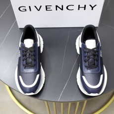 ジバンシィ靴 GIVENCHY 2025新作 スニーカー