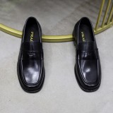 プラダ靴 PRADA 2025新作 モカシン