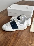 ヴァレンティノ靴 VALENTINO 2025新作 スニーカー