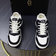 UGG靴 UGG 2025新作 スノーシューズ